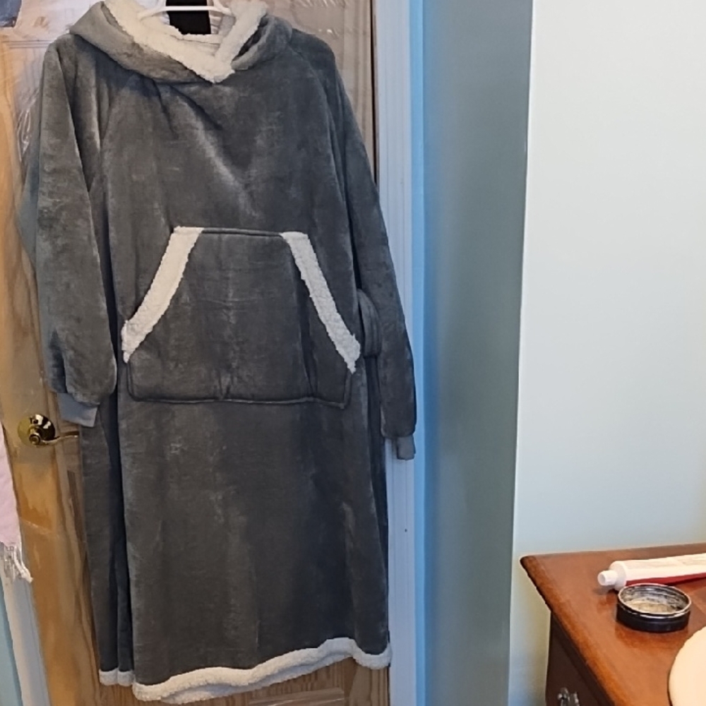 Cozy Gray Hooded Women's Wear